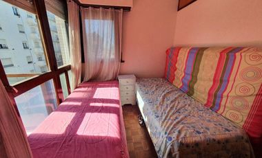 Alquiler  Temporario Departamento 3 Ambientes Cochera
