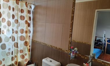 Duplex de 2 dormitorios de 167 M2  con galeria parque parrilla y pileta