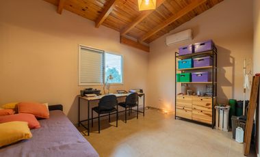 Casa duplex  2 dormitorios  todos los servicios Santo Tome Santa Fe