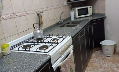 Casa en venta - Lanús Este (Condarco 2104)