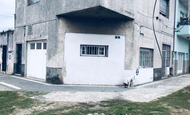 Casa en venta - Lanús Este (Condarco 2104)