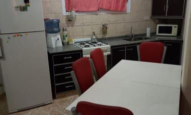 Casa en venta - Lanús Este (Condarco 2104)