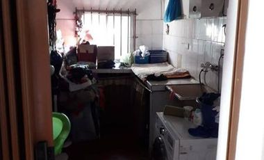 CHALET 3 AMBIENTES Y PARQUE EN MONTE GRANDE ZONA RESIDENCIAL