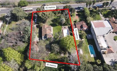 Casa en venta sobre lote de 3000m2