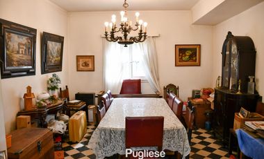Casa en venta sobre lote de 3000m2