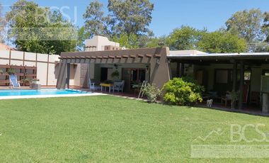 Casa - Rivadavia