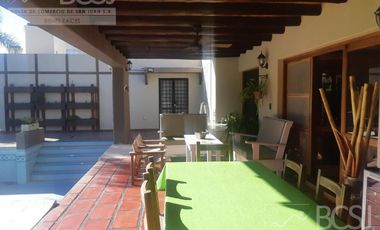Casa - Rivadavia