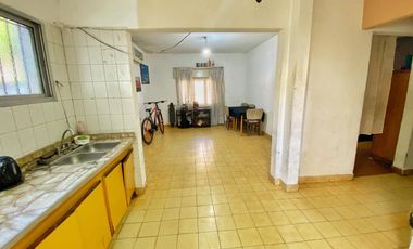 VENTA CASA 2 AMB 158 M2 VALENTIN ALSINA TERRAZA