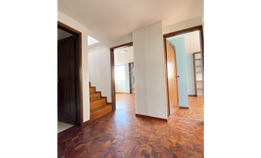 Área alquila apartamento Dúplex en la Urbanización los Laureles Popayán