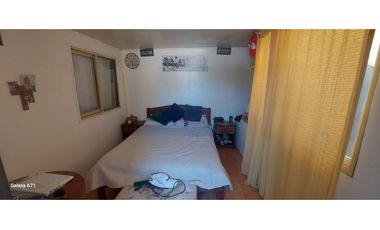 SE VENDE AMPLIA CASA EN POBLACION FRANCISCO DE AGUIRRE