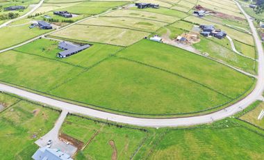 Terreno en condominio consolidado