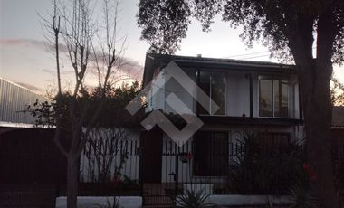 Casa en Arriendo en Aurora de Chile