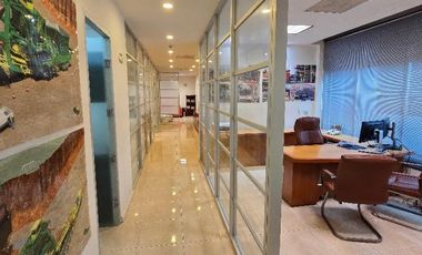 OFICINA CENTRICA SOBRE AV TULUM FRENTE A LAS AMERICAS, CANCUN, COLDWELL BANKER