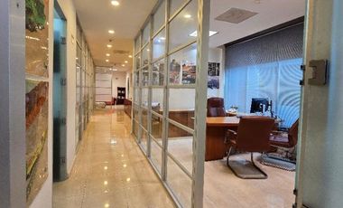 OFICINA CENTRICA SOBRE AV TULUM FRENTE A LAS AMERICAS, CANCUN, COLDWELL BANKER
