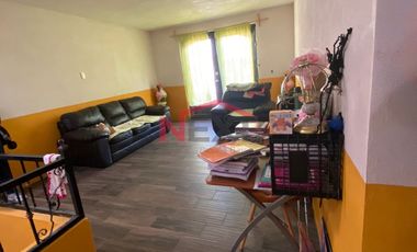 CASA EN VENTA AL SUR DE LA CIUDAD