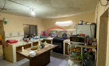 CASA EN VENTA AL SUR DE LA CIUDAD