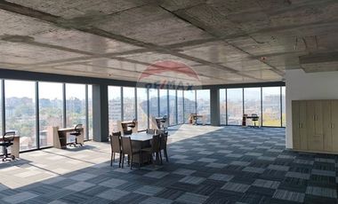 Oficinas en planta libre en Los Leones