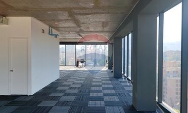 Oficinas en planta libre en Los Leones