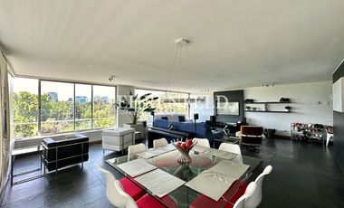 Vitacura, Santiago. Gran vista. Departamento de 156 m2.