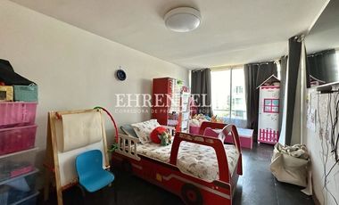 Vitacura, Santiago. Gran vista. Departamento de 156 m2.