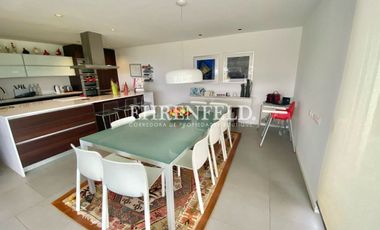 Santo Domingo, Región Valparaíso, Moderna Casa.