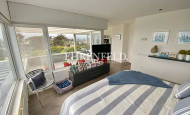 Santo Domingo, Región Valparaíso, Moderna Casa.