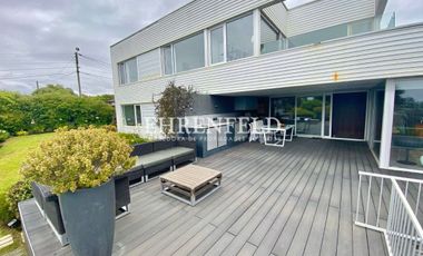 Santo Domingo, Región Valparaíso, Moderna Casa.