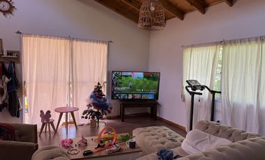Casa en  venta en el Delta con frente al Arroyo Toro