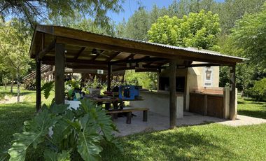 Casa en  venta en el Delta con frente al Arroyo Toro