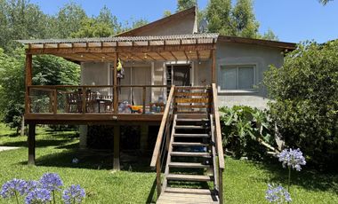 Casa en  venta en el Delta con frente al Arroyo Toro