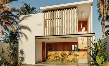 Casa en venta Merida con recamara en planta baja y alberca en Tamara  Yucata