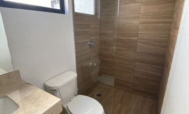 CASA EN VENTA MERIDA 1 PISO 1 RECAMARAS EN PRIVADA CAMPOCIELO YUCATAN