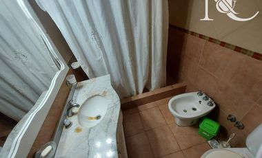 Casa y duplex en alquiler temporal y anual  para 7 personas