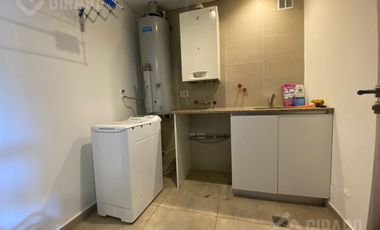 Moderna Casa en venta en Sierra de Los Padres con pileta