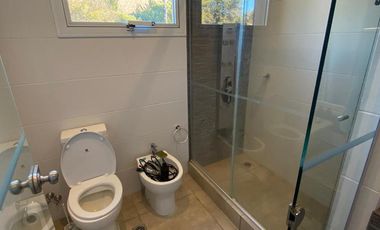Moderna Casa en venta en Sierra de Los Padres con pileta