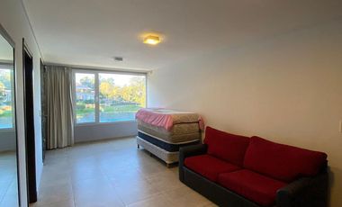 Moderna Casa en venta en Sierra de Los Padres con pileta