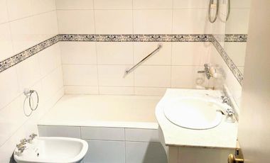 AUSTRIA y LIBERTADOR VENTA Departamento }TERRAZA Vig24hs coch