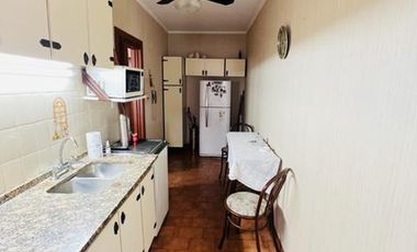 Departamento en  venta de 3 dormitorios.