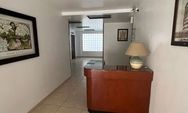 Departamento en  venta de 3 dormitorios.