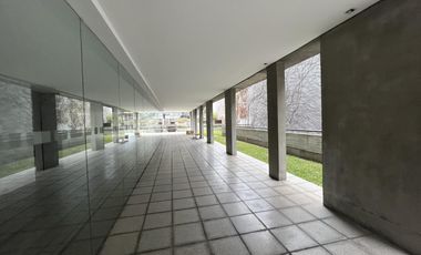 Venta departamento con terraza, parrilla y jacuzzi propio. 1 suites. 2 Cocheras. Amenities. Palermo