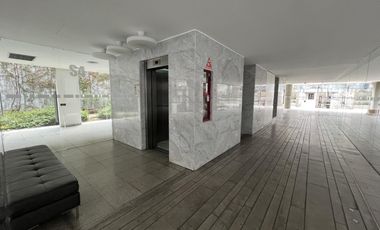 Venta departamento con terraza, parrilla y jacuzzi propio. 1 suites. 2 Cocheras. Amenities. Palermo