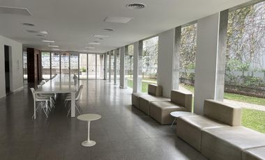 Venta departamento con terraza, parrilla y jacuzzi propio. 1 suites. 2 Cocheras. Amenities. Palermo