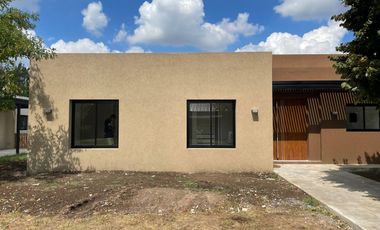 Reservada!! Excelente propiedad en barrio Los Alcanfores