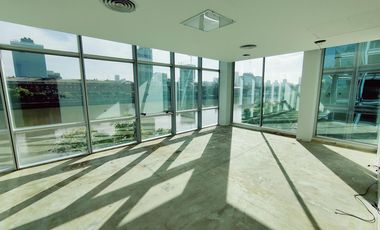 Oficina en Alquiler en Puerto Madero con Vista al Dique