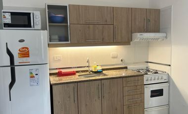 Casa en Venta - 1 Dormitorio 1 Baño Cochera - 397 mts2 - La Lucila Del Mar, Buenos Aires