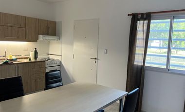 Casa en Venta - 1 Dormitorio 1 Baño Cochera - 397 mts2 - La Lucila Del Mar, Buenos Aires