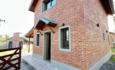 Venta casa 2 habitaciones a estrenar en Salvador Maria- Lobos