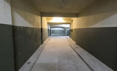 DEPOSITO/ ESPACIO GUARDACOCHE   LOCAL. 136M2 TOTALES- AGRONOMIA
