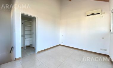 Departamento en VENTA en Condominio La Vieja Estación  - Canning.
