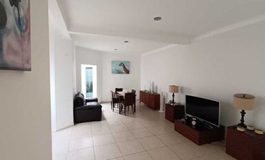 CASA AMUEBLADA EN RENTA EN PASEO DEL PARQUE TRES MARIAS, MORELIA